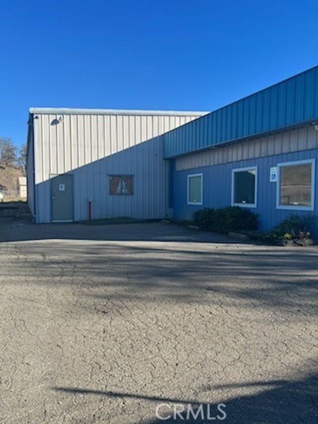 11270 Clayton Creek Road, Lower Lake