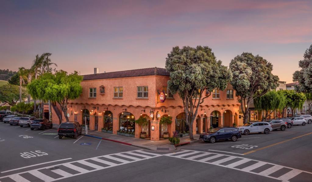 Photo of Listing #ML81990293