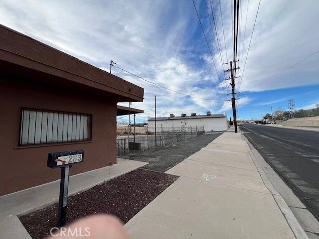 15283 6th Street, Victorville