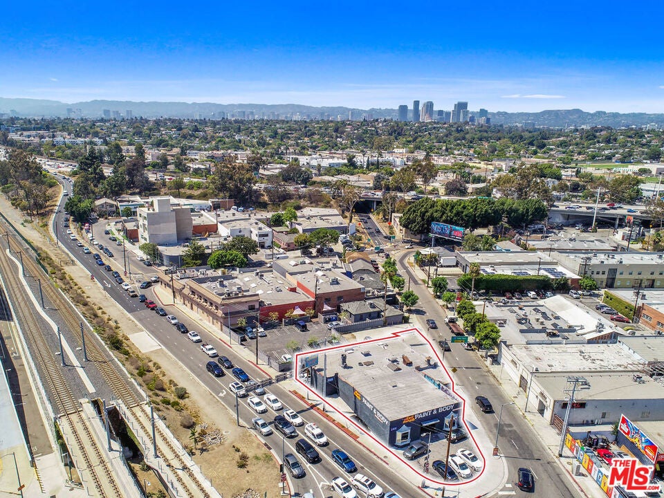 Photo of Listing #25497777