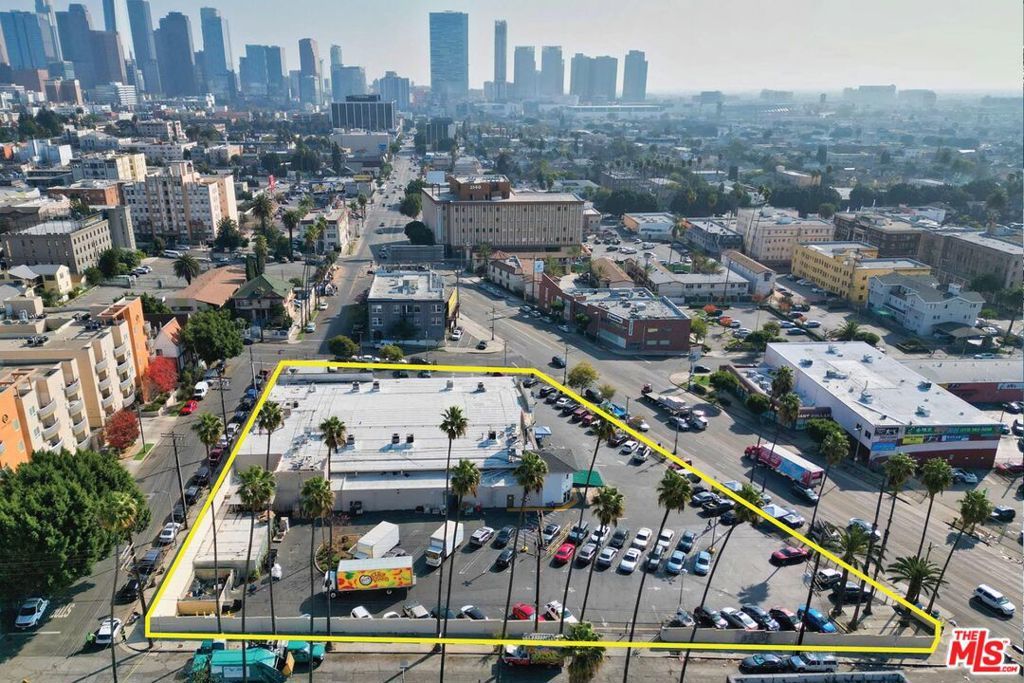 2323 Olympic Boulevard, Los Angeles