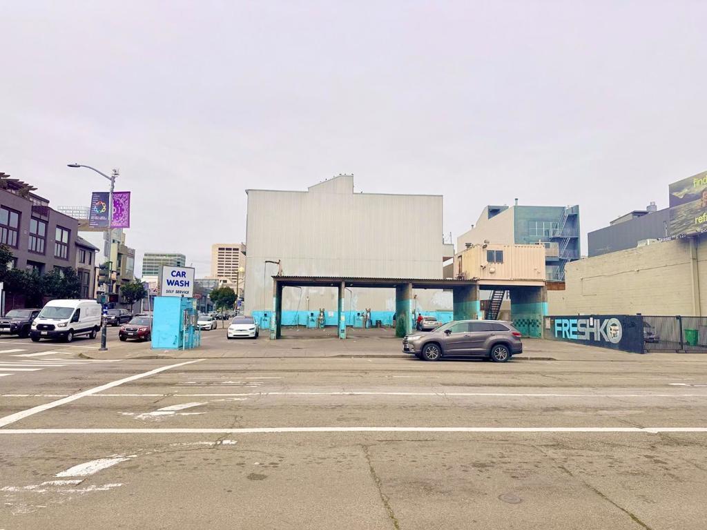 Photo of Listing #ML81999351