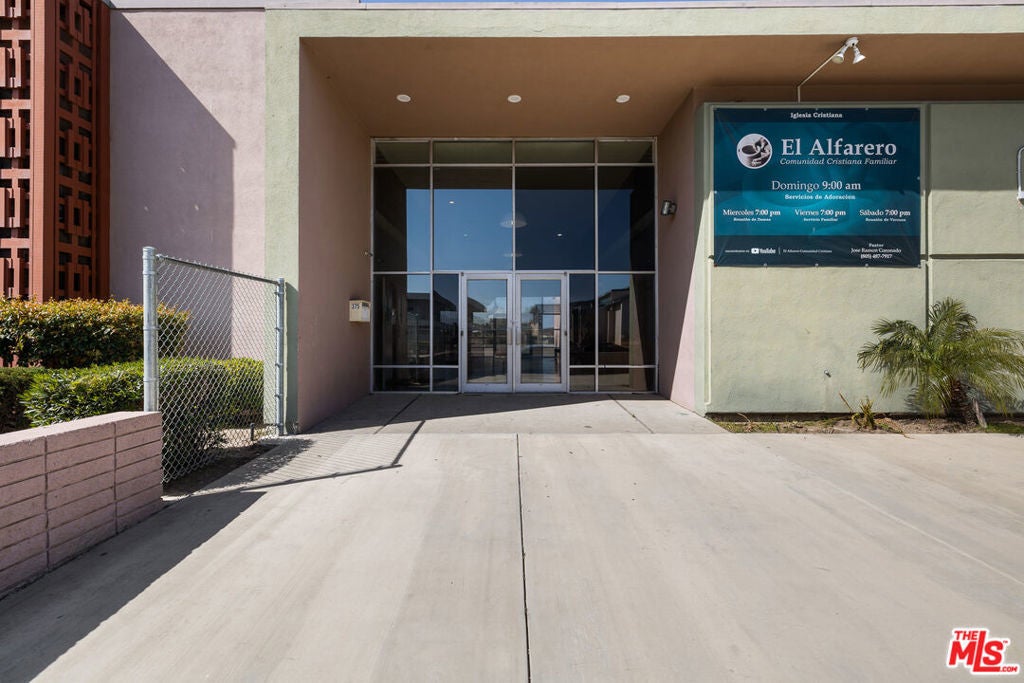 Photo of Listing #25513401