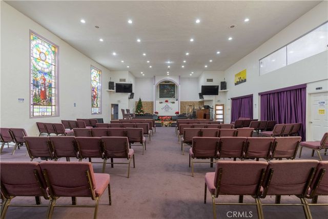 4200 Hooper Avenue, Los Angeles