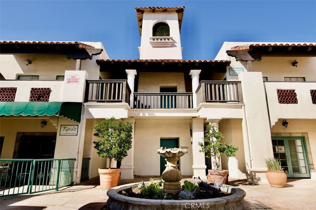 Photo of Listing #IV25085822