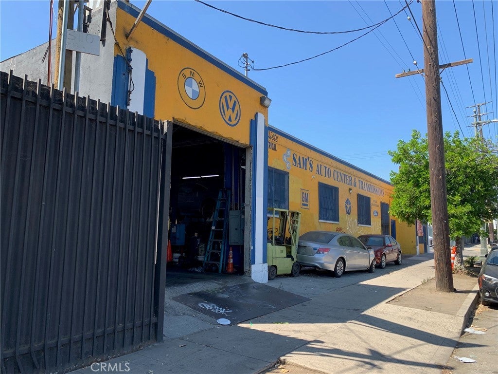 Photo of Listing #SR25091500