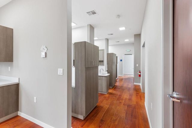 420 Peninsula Avenue # 3, San Mateo