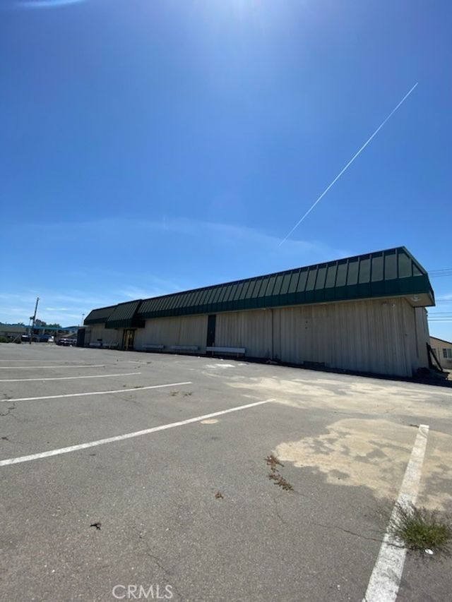 8616 Limonite Avenue, Jurupa Valley