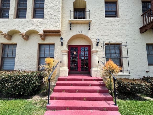 925 N Lacy Street, Santa Ana