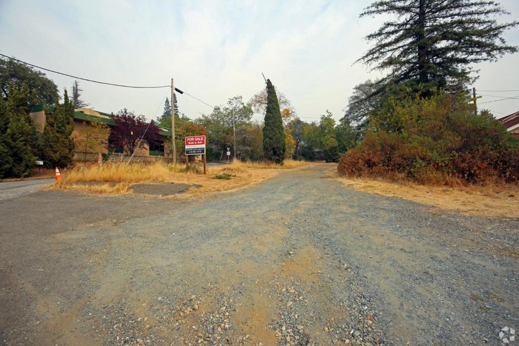 13150 Lincoln Way, Auburn