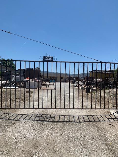 1035 Nash Road, Hollister