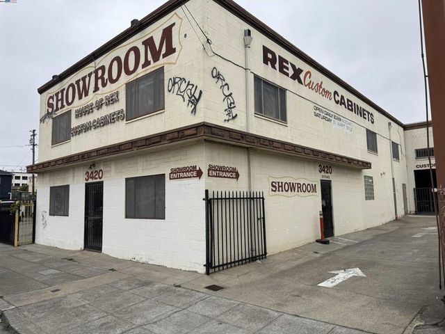 3418 San Leandro St, Oakland