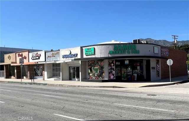 1101 W Glenoaks Boulevard, Glendale