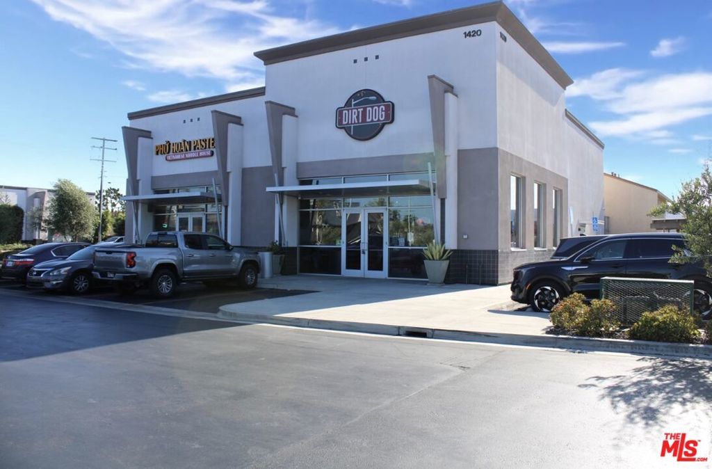 Photo of Listing #25554449