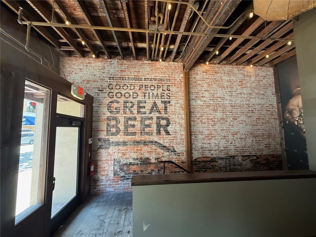 Photo of Listing #SC25143978