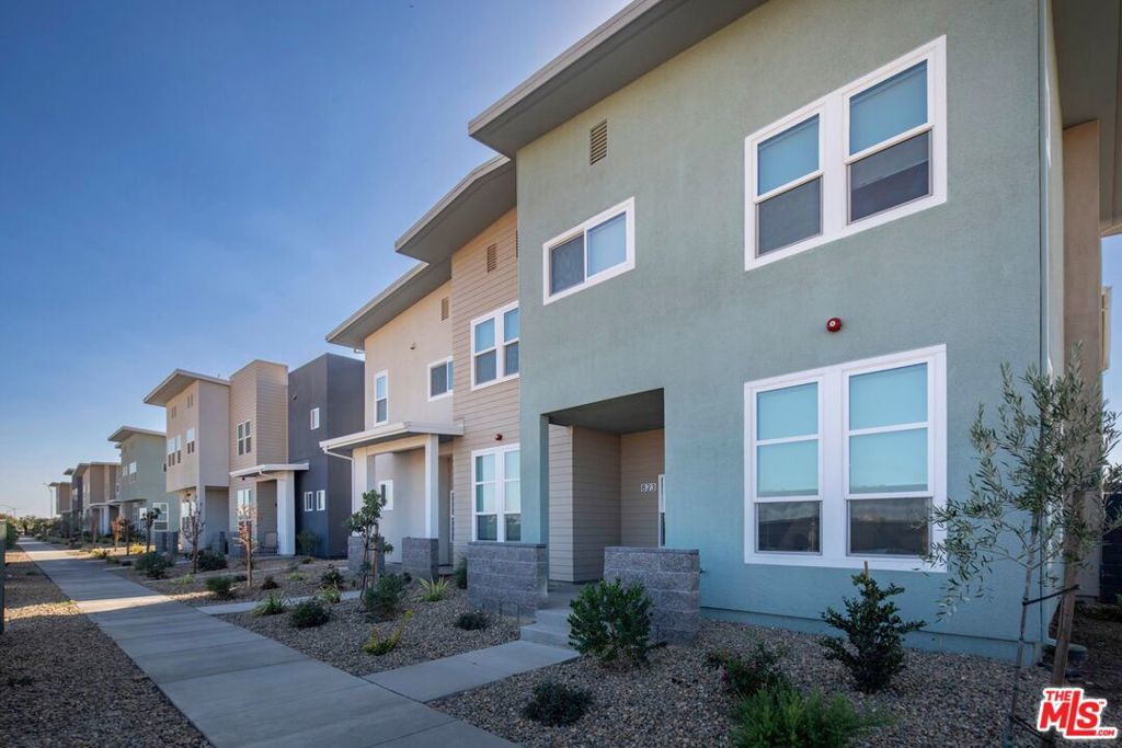 Photo of Listing #25562569