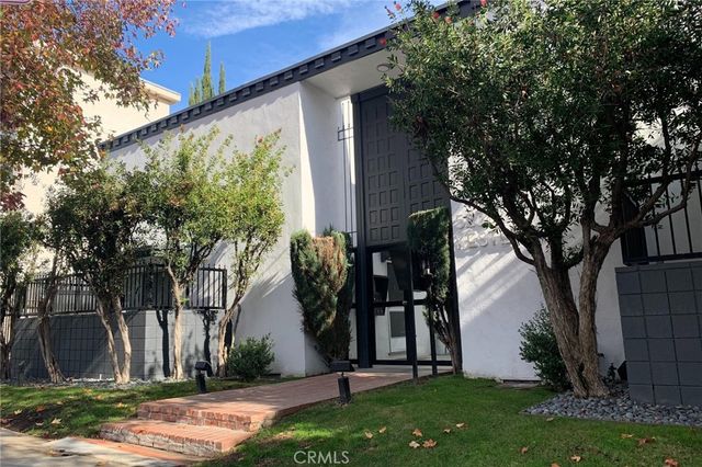 5236 Kester Avenue, Sherman Oaks