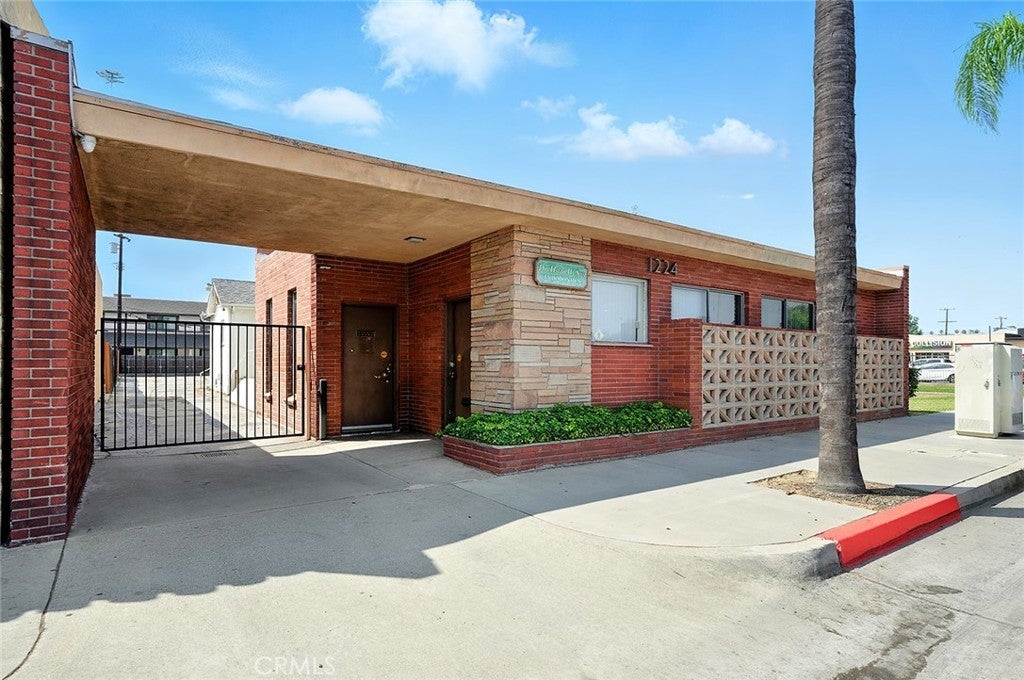 Photo of Listing #AR25154200