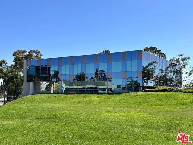 3620 Birch Street, Newport Beach