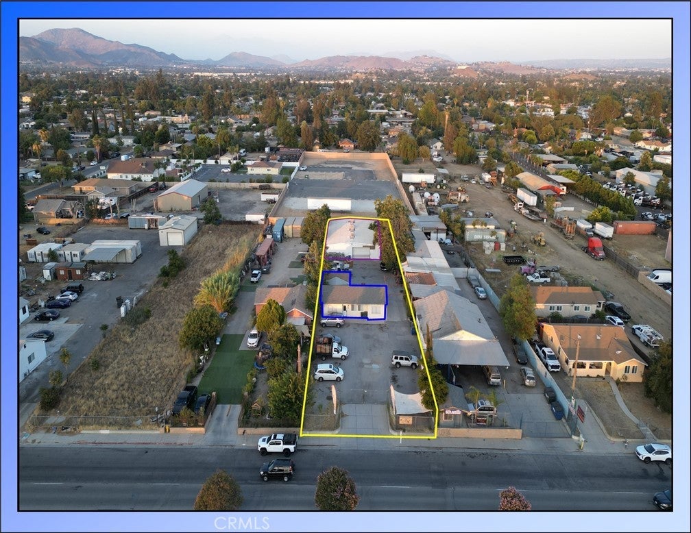 Photo of Listing #IV25165067