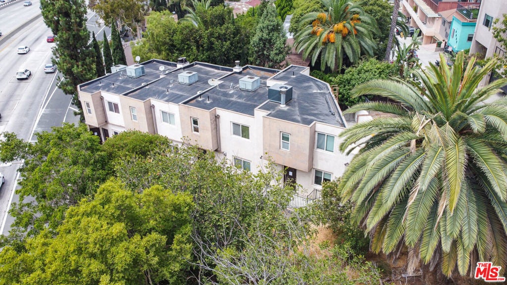 Photo of Listing #25565509