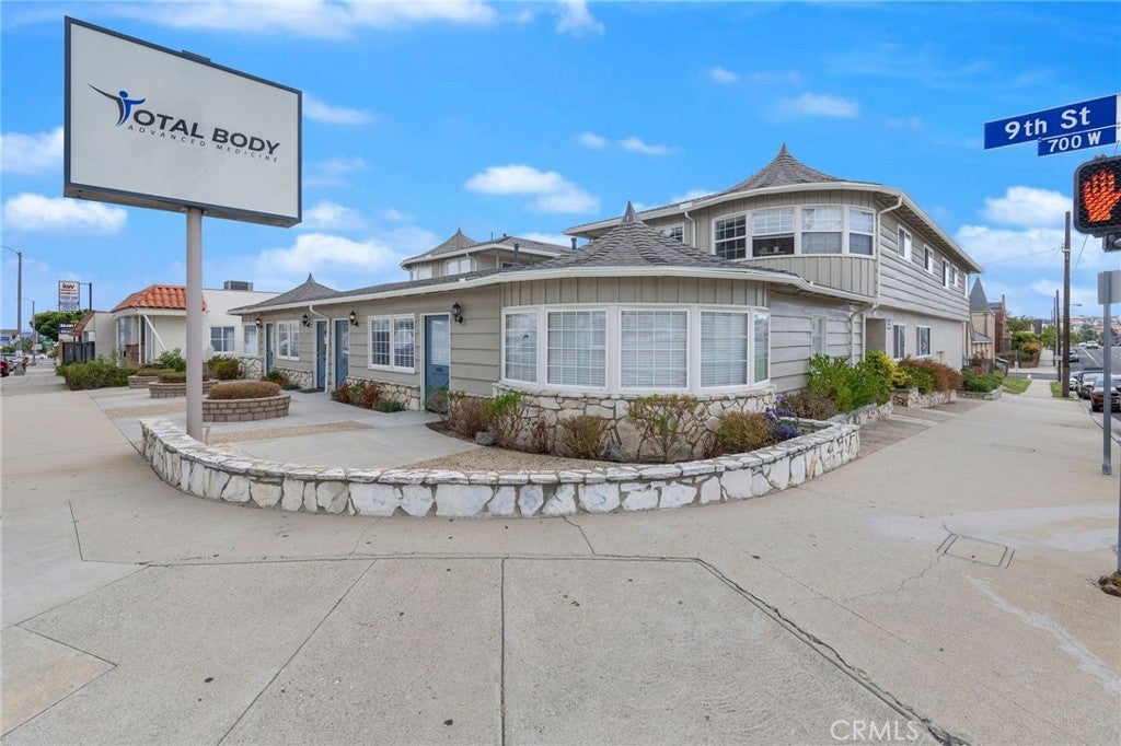 Photo of Listing #SB25163549