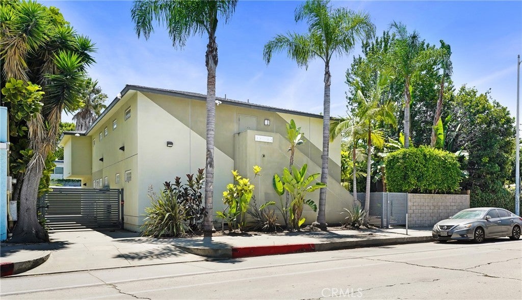 Photo of Listing #SB25173133