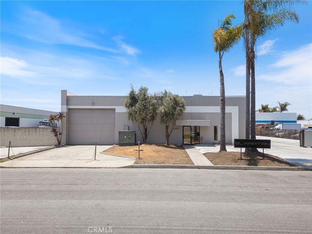 15591 Container Lane, Huntington Beach