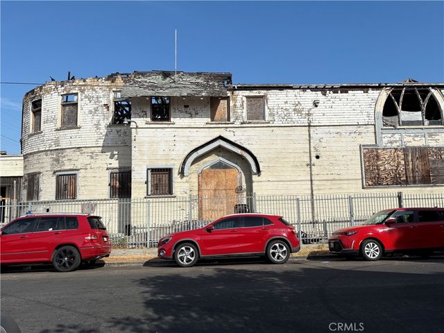 1001 E 27th Street, Los Angeles