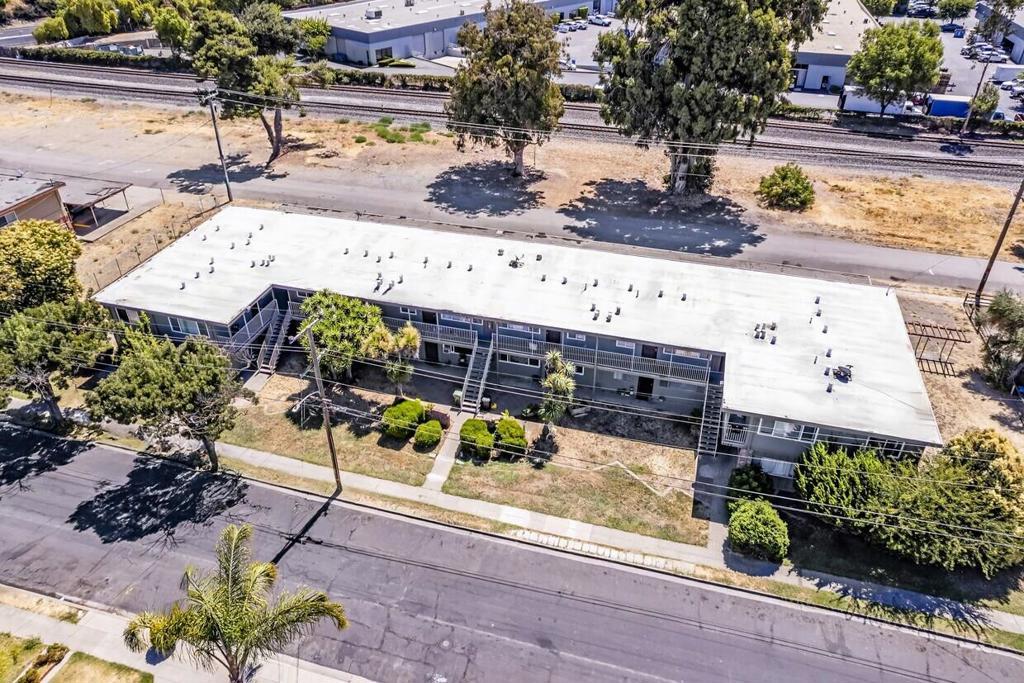 Photo of Listing #ML82017346