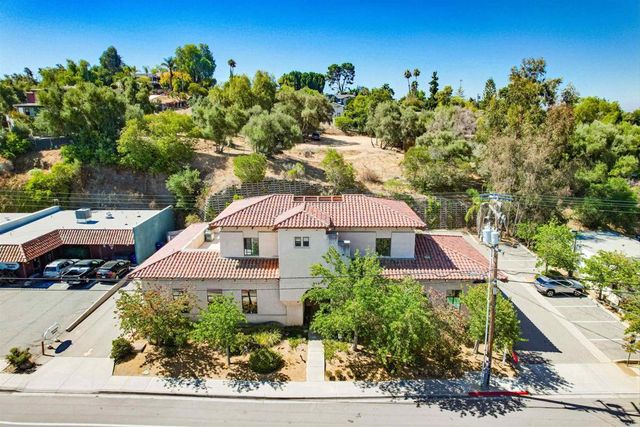 343 E Alvarado Street, Fallbrook