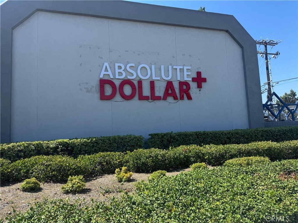 Photo of Listing #IV25187378