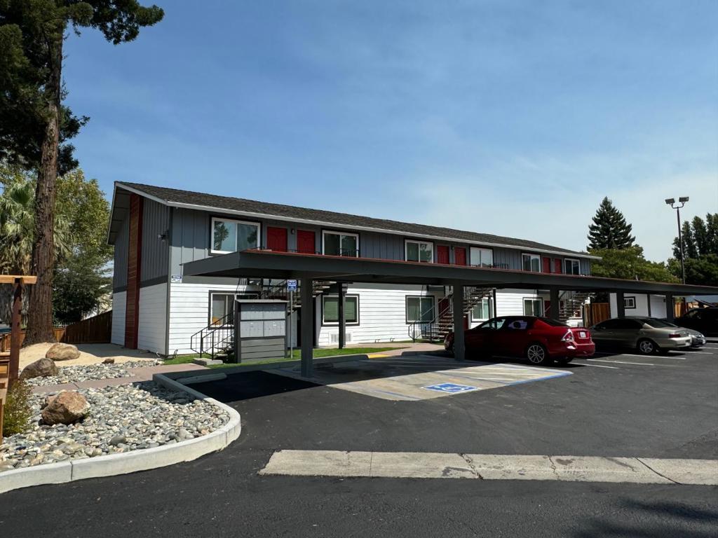 Photo of Listing #ML82018627