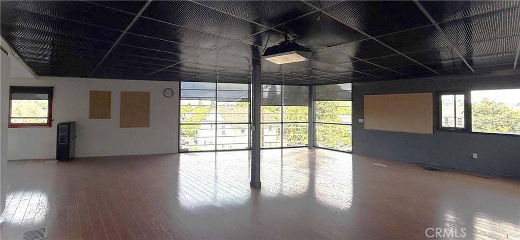 Photo of Listing #PI25188898