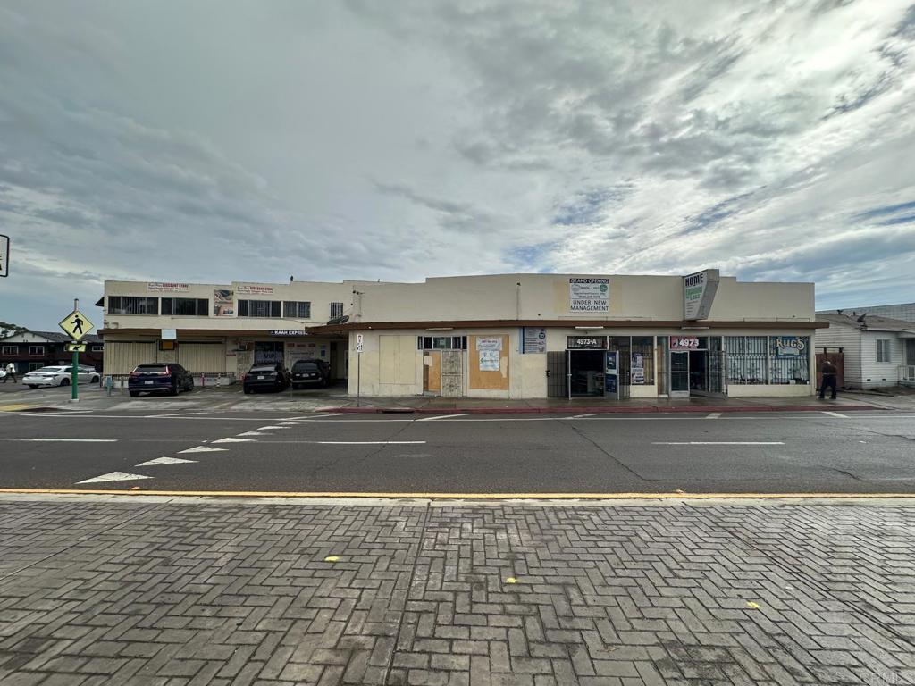 Photo of Listing #PTP2506570