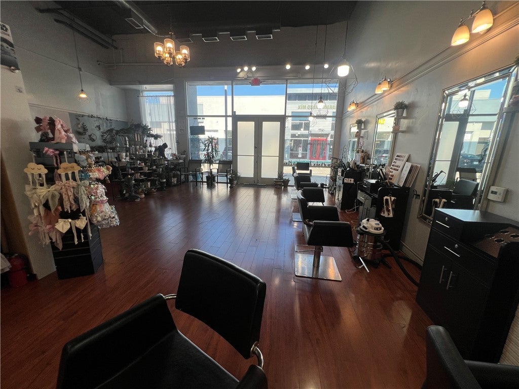 Photo of Listing #PW25195847