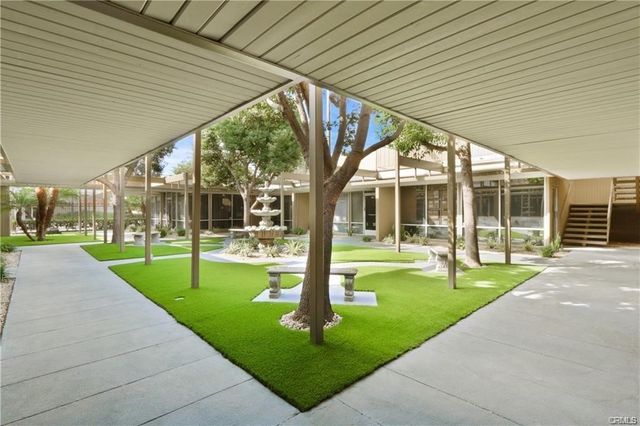 1535 E 17th Street E # 206, Santa Ana