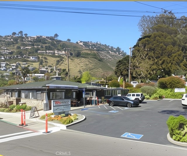 31542 Pacific Coast Highway, Laguna Beach