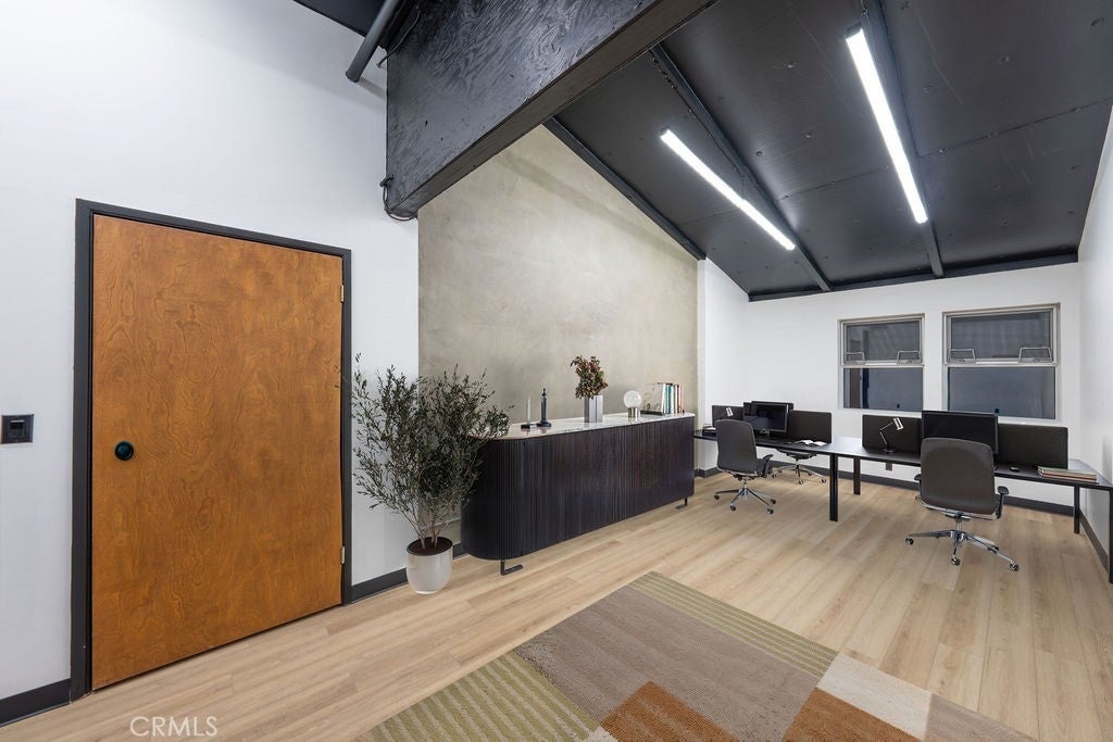 Photo of Listing #PW25203211