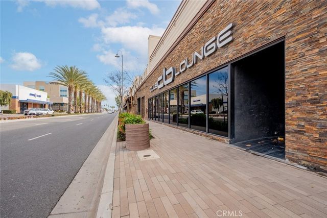8206 Firestone Boulevard, Downey