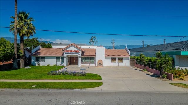 16838 Ivy Avenue, Fontana