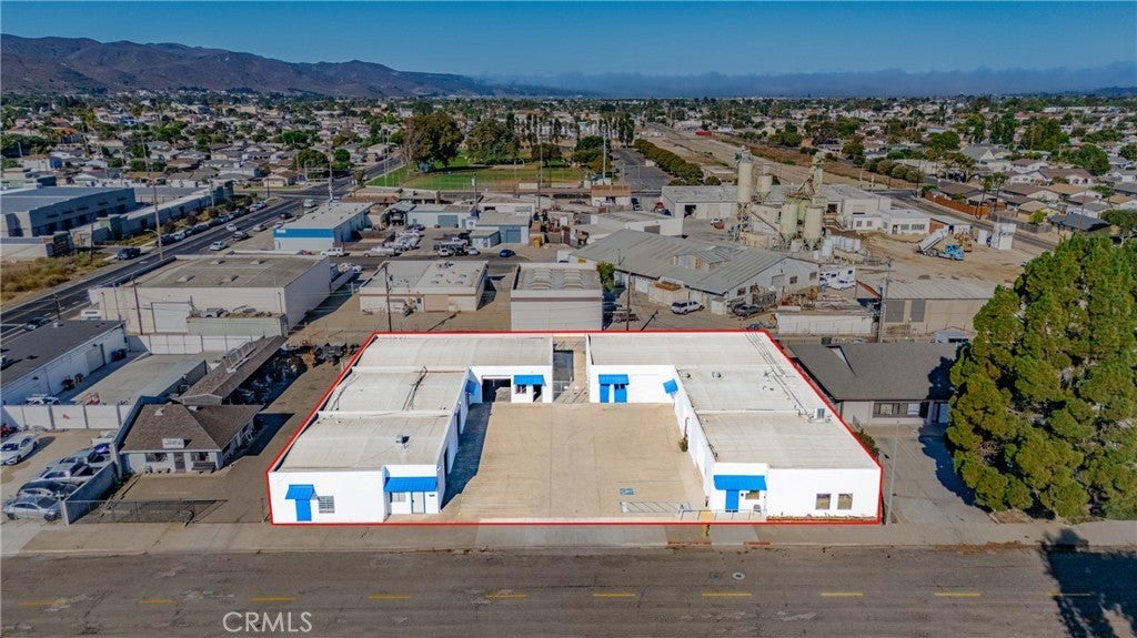 Photo of Listing #DW25216893