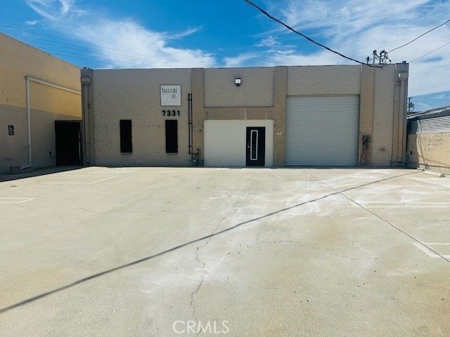 7331 Hinds Avenue, North Hollywood