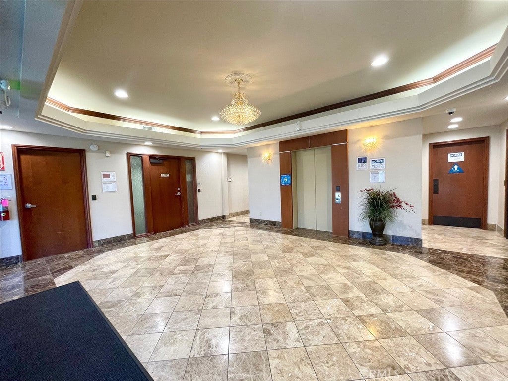 Photo of Listing #IV25222238