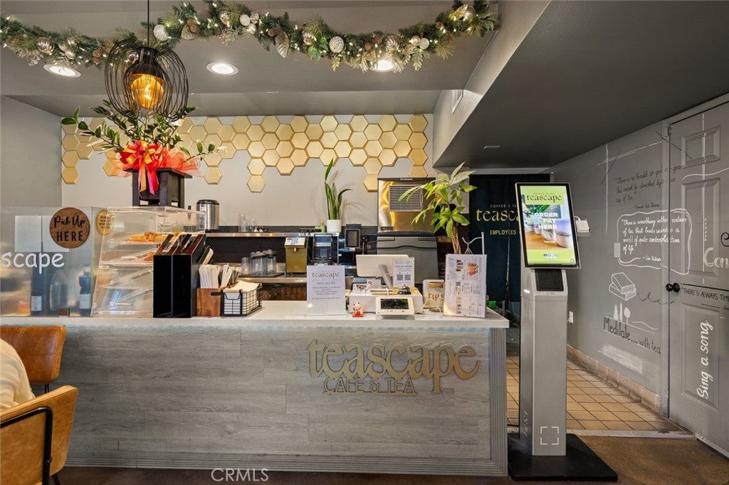 Photo of Listing #PW25206266