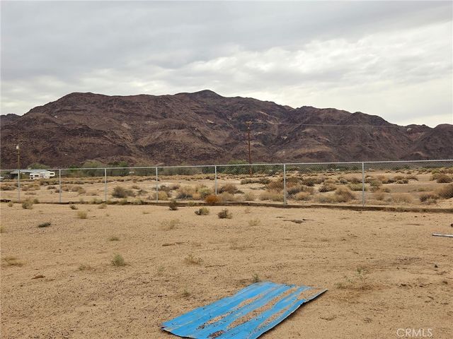 45985 National Trails, Newberry Springs
