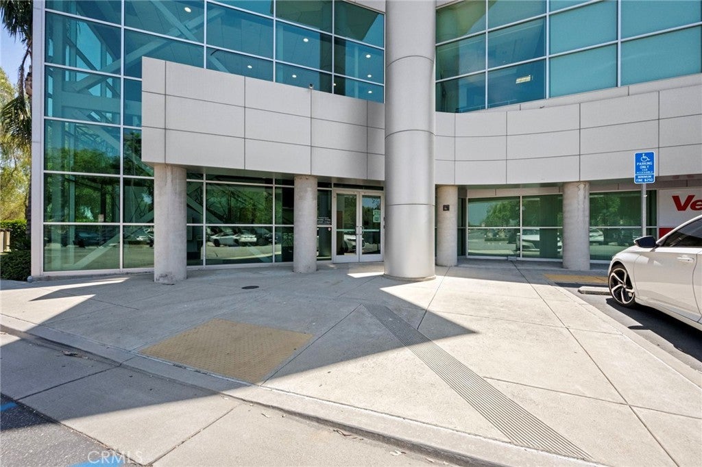 Photo of Listing #CV25223440