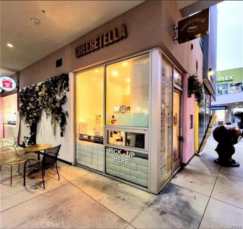 6950 Beach, Buena Park