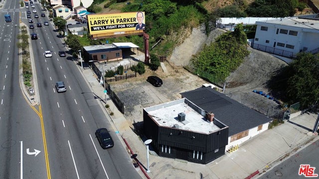 4634 W Slauson Avenue, Los Angeles