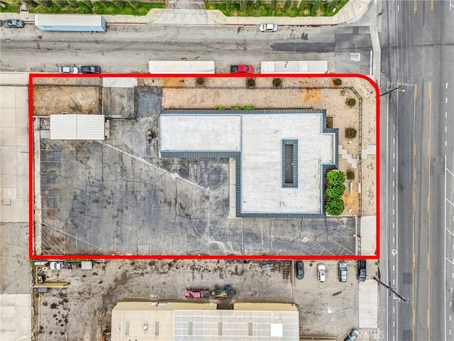 15384 Arrow, Fontana